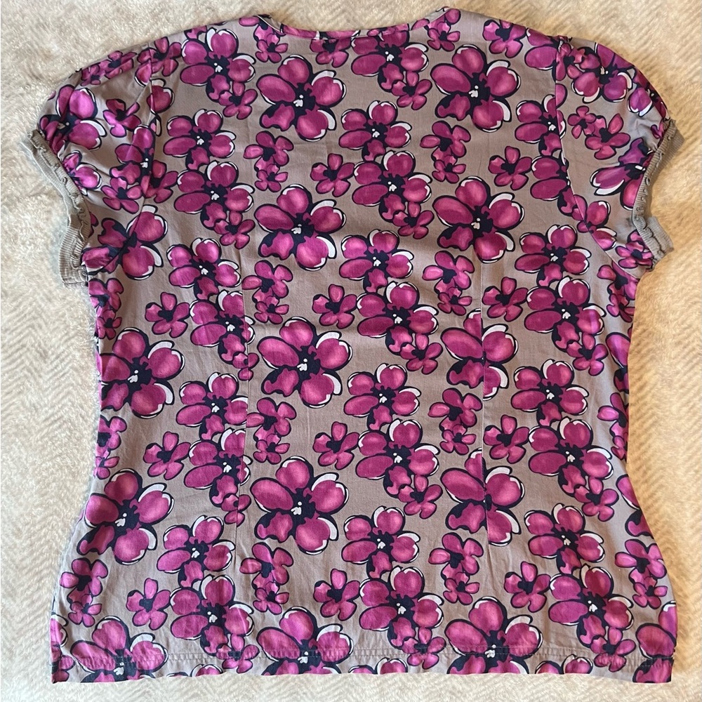 Rampage Medical Apparel Floral Scrub Top. - Picture 4 of 7